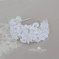 Jasmin Tookes, Lace Hair Accessories, Christmas Headbands, Lace Headpiece, Beachy Wedding, Headpiece Diy, Bride Headband, Jasmine Tookes, Christmas Headband