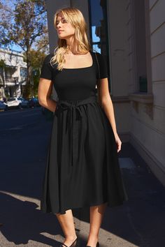 Looking for the perfect dress? The Black Square Neck Short Sleeve Midi Dress is your go-to! Its flattering neckline and comfortable short sleeves make it perfect for anyone who wants to look great without compromising on comfort! Product code: DAA05A4D004AA Features:  Knit Square neckline Short sleeve Waist tie Midi Material: 73%POLYESTER,23%RAYON,4%SPANDEX. Oni Clothes, Modest Black Dress, Short Sleeve Midi Dress, Black Layers, Make Memories, Loose Fitting Dresses, Midi Short Sleeve Dress, Layer Dress, Sleeve Midi Dress