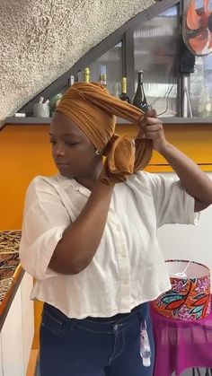 A quick go to head wrap tutorial! SAVE AND SHARE THIS ONE! Wrapping A Head Scarf, Head Scarf Tying Tutorial, Wrap Hairstyles For Black Women, Head Scarf Styles Tutorials, How To Wrap A Headscarf, How To Tie A Head Wrap, How To Wrap Hair In Scarf, Head Wrap Diy, Hair Wrap Tutorial