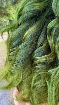 Earthy Hair Dye Ideas, Dusty Green Hair, Mossy Green Aesthetic, Mossy Green Hair, Olive Green Hair Color, Matcha Green Hair, Trial Aesthetic, Chartreuse Hair, Green Blonde Hair