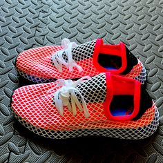 Used , Only Couple Time’s Wear, Like New Perfect Conditions. Adidas Red Synthetic Basketball Shoes, Adidas Deerupt, Adidas Art, Adidas Originals Shoes, Couple Time, Shoes Adidas, Bluebird, Adidas Women, Blue Bird