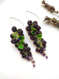 Blackberry chandelier earrings Wild forest berries earrings Bunch earrings Botanical Handcrafted clay jewelry Miniature nature earrings Black Berry earrings with realistic berries. Earrings made of baced polymer clay. Steel earstud components. This earrings measure 9 cm If you want these earrings in a different color, write to me. I can change earrings finding- clip on earrings, level back, fish hook, ear wires, stud, earring hoops. All my work from polymer clay high quality. They are not afraid Miniature Nature, Forest Berries, Berry Earrings, Seed Bead Crafts, Polymer Clay Flower Jewelry, Earring Hoops, Wild Forest, Beading Jewelery, Nature Earrings