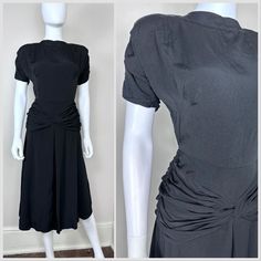 Gorgeous Classic 40s Designed Dress With Ruching At The Sleeves And Waist. It Zips Up The Back. There Are Shoulder Pads Brand - R & K Original Content - I Think It's Rayon Size - Xxs Chest - Approx 16.5" Across Sleeves - 10.5" From Neckline Waist - 11.75" Across Hips - Approx 16.75" Length - 45" (16" Bodice, 29" Skirt) Condition - I Don't See Any Flaws 1950s Party Dresses, Dress With Ruching, Shoulder Pads, Vintage Dresses, Bodice, Party Dress, Zip Ups, Black Dress, Midi Dress