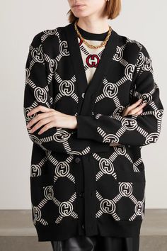 GUCCI Reversible jacquard-knit wool-blend cardigan | NET-A-PORTER Gucci Cardigan, Gucci Outfits, Fashion Attire, Oversized Cardigan, Jacquard Knit, Knitwear Cardigan, Black Wool, Wear It, Net A Porter