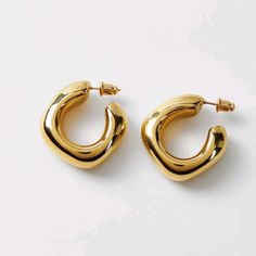 New Hoop Earrings, 1 Inch Wide. Color Yellow Gold. Comes With A Box. Hippies, Silver Cuff Ring, Chunky Gold Hoop Earrings, Cute Gifts For Her, Chunky Hoop Earrings, Heart Dangle Earrings, Heart Drop Earrings, Earrings Cute, Girly Jewelry