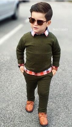 Young dapper fellow👍 Boy Styles, Stylish Boys, Boys Fashion, Kids Hair, Baby Boy Fashion