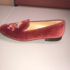 Cranberry Belt Slip On’s. Tonal Ribbed Trim. Festive Fruit & Floral Facial & Hand Design On Tongue Styled Upper Vamp. Leather Lining& Soles. Small Hairline Marks & Bruised On Exterior. Nothing Major. The Soles Have Very Gentle Wear. .05 Heels Are In Very Good Condition. Stylish Super Comfortable Quality Flats. Red Loafers For Fall Party, Red Flat Loafers For Party, Red Flat Party Loafers, Ruby Slippers, Hand Design, Hand Designs, Palm Beach, Loafers Men, Flat Shoes Women