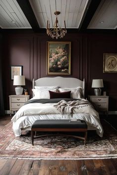 15 Captivating Dark and Moody Bedroom Ideas - The Style Diary Bold Bedroom Ideas, Modern Vintage Bedroom Ideas, Moody Bedroom Ideas, Victorian Bedroom, Luxury Bedrooms, Modern Luxury Bedroom