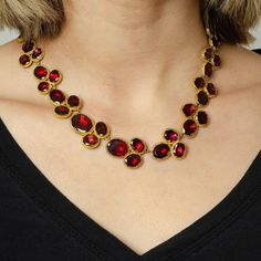 Georgian Garnet Riviere Necklace of 14k Gold - Trademark Antiques Riviere Necklace, Antique Gold Necklace, Jewelry Post, Garnet Necklace, Necklace Design, Real Vintage, Antique Necklace, Antique Diamond, Gold Charm