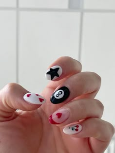 Stars Nails, Vegas Nails, Nagel Tips, Grunge Nails, Colorful Nail, Cute Summer Nails, White Nail, Nails Polish, 8 Ball