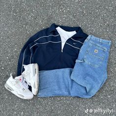 Nike Fits Outfits, Jordan Jeans, Sneakers Jordan, Men Stylish Dress, Jeans Levis, Thrift Fashion, Streetwear Fashion Women