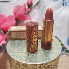 Vintage Avon About Town Lipstick 60s / 70s Terracotta Ice In Box Faux Tortoise Shell Case With Gold Floral Scroll Patterns Never Used Ca Estate 1970s Makeup Products, 70s Makeup Products, Southern Things, Vintage Lipstick, 70s Makeup, Avon Vintage, Avon Makeup, Princess Room, Vintage Cosmetics