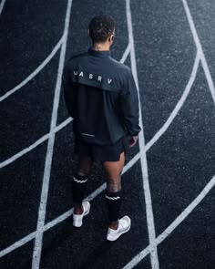 The Spring ‘22 Collection draws on the concept of self-transcendence, exploring the integral development of not only our physical capacities, but our mental, emotional, and spiritual. Mens Running Outfit, Asrv Sportswear, Athletic Photoshoot, Athleisure Photoshoot, Running Outfit Men, Sportwear Outfit, Sport Photoshoot Ideas, Sport Photoshoot, Sports Wear Fashion