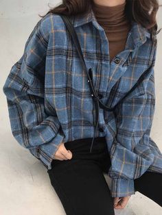 Estilo Harajuku, Stile Hijab, Aesthetic Clothing Stores, Flannel Outfits, Paris Mode, Tumblr Outfits, Outfit Trends, Long Sleeve Plaid Shirt, Mode Inspo