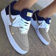 Brown Blue Block Custom Air Force 1 – XX CUSTOM Sepatu Air Jordan, Skor Sneakers Nike, Παπούτσια Nike Free, Boty Nike, Skor Sneakers, Nike Shoes Air Force, Jordan Shoes Girls, Custom Nike Shoes, Streetwear Mode