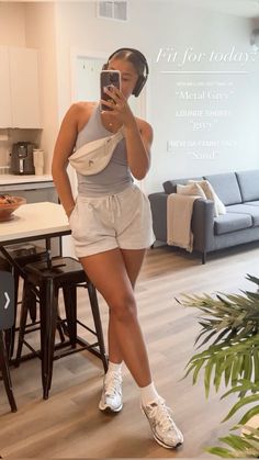 Early Breakfast Outfit, Miami Date Night Outfit, Modern Summer Outfits, Sporty Fits, Modest Workout, Mom Fits, Gym Ootd, Travel Fits