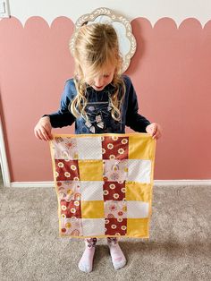 "UPDATED & BETTER THAN EVER! Our #1 selling product from last year now includes a video tutorial for kids to follow along! \"My First Quilt Kit\" is a sewing tutorial and kit for children to make a doll/stuffed animal sized quilt. Great for first time sewers, an easy beginner project.  Instructions teach how to use a sewing machine, but could also be done by hand sewing.  This kit comes with 20 fabric blocks in a 4-way color scheme, backing and batting fabric, digital instructions, video tutoria Kids Sewing Projects Beginner, Beginner Sewing Projects For Kids, Easy Sewing Projects For Kids, Batting Fabric, Kids Sewing Kit, Fabric Blocks, Kids Teepee, First Sewing Projects, First Quilt