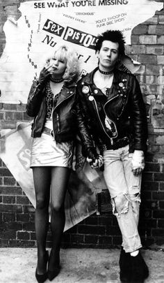 Stile Punk Rock, Chicas Punk Rock, Chica Punk, Sid And Nancy, 70s Punk, 80s Punk, Jane Russell, Punk Culture, Sid Vicious