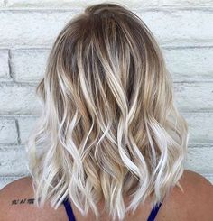 Balayage Hairstyles, Hot Hair Colors, Balayage Hair Blonde, Hair Balayage, Short Hair Balayage, Diet Vegetarian, Short Hair Color, Hair Color Balayage, Dark Blonde