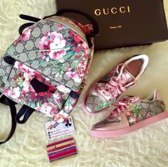 Gucci Fashion Show, Backpack Luxury, Gucci Bloom, In My Backpack, Gucci Baby, My Backpack, Bags Gucci, Lv Handbags, 2019 Fashion