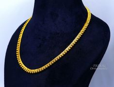 Indian handmade fabulous design craftsmanship girl's wedding necklace chain authentic 22karat yellow gold gifting jewelry from Rajasthan India. Metal-22karat yellow gold. Type- Necklace chain. Marking-22k/916 hallmarking sign. length and weight chart: 10 inches-18.500 grams (Anklet Single). 10.5 inches-19.430 grams (Anklet Single). 18 inches-33.310grams. 20 inches-37.00 grams . 22 inches-40.700 grams . 24 inches-44.400 grams . 26 inches-48.100 grams . 28 inches-51.800(belly chain) 30 inches-55.5 10 Grams Gold Necklace Indian, 20 Grams Gold Necklace Designs, Indian Gold Necklace Designs, Unique Gold Jewelry Designs, Black Beads Mangalsutra Design, Gold Necklace Indian, Gold Jewelry Simple Necklace, Gold Chain Design, Gold Necklace Simple