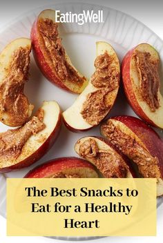 Here's a list of the top ten registered-dietitian approved snacks for a healthy heart. Low Cholesterol Snacks, Heart Healthy Diet Recipes, Heart Healthy Smoothies, Cardiac Diet Recipes, Heart Healthy Recipes Easy, Heart Healthy Desserts, Heart Healthy Breakfast, Heart Healthy Recipes Low Sodium