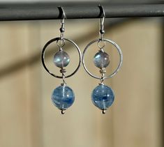 These beautiful earrings have a fun and whimsical design, perfect for adding a touch of shimmer to any outfit. Made with glowing labradorite and sky blue kyanite beads, you will catch everyone's eye with their sparkling charm. Gemstones: 🔹Kyanite 🔸Labradorite Metal: ♦️Sterling Silver Length: ♦️ 2 1/2” Kyanite Earrings, Jewelry Bracelets Gold, Opal Ring Gold, Gold Jewelry Earrings, Whimsical Design, Opal Bracelet, Blue Kyanite, Solid Gold Jewelry, Blue Labradorite