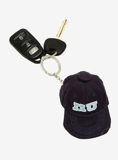 Disney Pixar Monsters University Hat Key Chain, Disney Esr Key Chain, Disney Acrylic Keychains, Car Keychains For Him, Mickey Head Keychain, Grinch Key Chains, Disney Gifts Cricut, Monsters University Hat, University Merchandise, Pop Culture Gifts