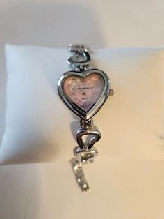 coquette Heart Shaped Watch, Vintage Saat, Hard Jewelry, Heart Watch, Dope Jewelry, Girly Accessories, Classy Jewelry, Cute Heart, Jewelry Essentials