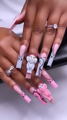 Kaws Nails, Uñas Aesthetic, Nails Design With Rhinestones, White Acrylic Nails