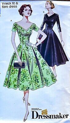 a woman's dress pattern from the 1960s