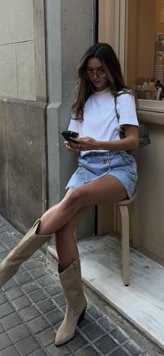 Nice Dinner Outfits Summer, Casual Dinner Outfits, European Outfits, Dinner Outfit Casual, Latina Outfits, Outfit Styles, Rodeo Outfits, Business Casual Outfits For Work