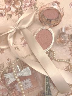 ليلي كولينز, Koleksi Makeup, Koleksi Parfum, Christian Dior Perfume, Miss Dior Blooming Bouquet, Mode Rose, Soft Pink Theme, Pretty Pink Princess, Dior Perfume