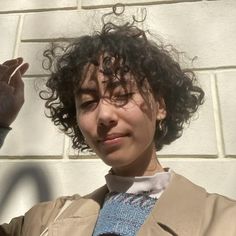 kalepipe Short Natural Curly Hair, Inspo Hair, Hair 2024, Character Aesthetics, Bare Face, Cool Fits, Beauty Face, Naturally Curly