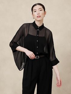 Oversized Drapey Shirt | Banana Republic Factory Sheer Tuxedo Shirt, Eccentric Style Women, Inverted Triangle Fashion, Long Blouses, Auntie Era, Chanel Loafers, Three Quarter Sleeve Shirt, Eccentric Style, Clothing Wishlist