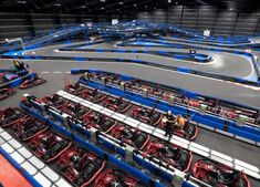 an image of a race track with cars on it