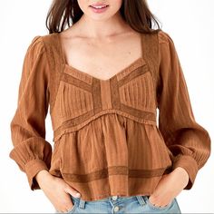 Nwt American Eagle Outfitters Blouse. Size X-Small. Copper Brown Color. Features Lace Detail And Buttons On End Of Sleeves. Georgette Tops Western For Jeans, Women’s Western Shirts, Brown Blouses, Blouse Puff Sleeve, Floral Puff Sleeve Top, Western Blouse, Modest Tops, Babydoll Blouse, Eagle Brand