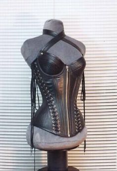 Women Genuine Leather Corset Steel Boned Over Bust Korsettkleid leder Back lace | eBay Pvc Corset, Corset Steampunk, Vampire Dracula, Slip Knot, Steampunk Corset, Gothic Vampire, Leather Armor, Lace Tights