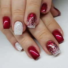 Nail Designs Winter, Nails Holiday, Unghie Sfumate, December Nails, Red Christmas Nails, Christmas Gel Nails, Christmas Nail Art Designs, Christmas Nails Acrylic, White Nail