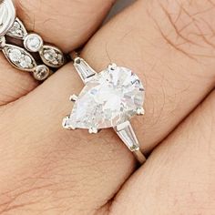 Women’s 14k Pear Shape White Gold Cz Zirconia Wedding Or Engagement Sz 10 Ring. Condition Is "Pre-Owned". Shipped With Usps First Class. Size 10 Rings, Pear Shaped, Womens Jewelry Rings, Pear, White Gold, Women Jewelry, 10 Things, Women Shopping, Gold