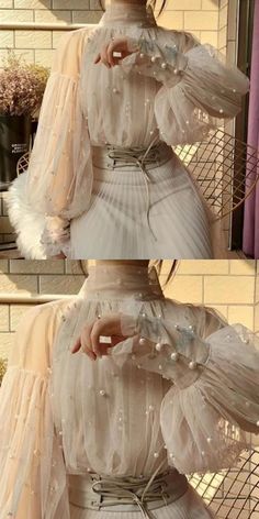 Detail Couture, Old Fashion Dresses, Sleeves Blouse, Women Shirt, Fantasy Fashion, Stylish Dresses, Classy Outfits, Pretty Dresses, Women's Dresses