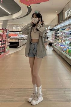 Bruce Yamada, Street Mode, Rok Outfit, Outfit Korean Style, Korean Outfit Street Styles, Korean Casual Outfits, Shein Outfits, Foto Poses, Skirt Maxi