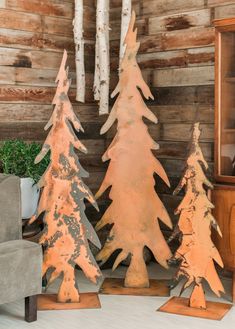 Tall Pencil Tree Sculpture – These showstopper tree sculptures would look perfect alone or grouped at your front door, within your landscaping, near the fireplace, or as a Christmas card display during the holidays - so versatile! main view Pencil Tree, Fall Front Door Decor, Rusted Steel, Christmas Card Display, Christmas Diy Wood, Metal Sculptures Garden, Sioux Falls South Dakota, Pencil Trees, Rust Patina