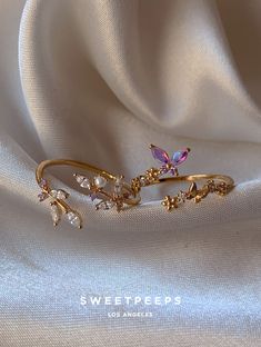 Eclectic Rings, Sweetpeeps Jewelry, Jewellery Lookbook, Statement Fashion, Hair Accessories Clips, Gold Jewelry Simple, Work Jewelry, Funky Jewelry