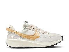 Saw this at DSW! Gold Nike Shoes, Nike Waffle Debut, Italy Travel Outfit, Nike Daybreak, Nike Original, Nike Waffle, Nike Sneakers Women, Trending Sneakers, Womens Reebok