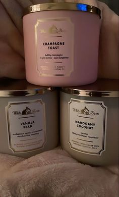 Mahogany Teakwood, Candle Obsession, Homemade Scented Candles, Best Smelling Candles, Bath Body Works Candles, Shower Skin Care, Body Smells, Pretty Skin Care, Bath And Body Care