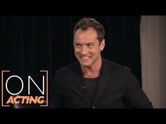 the actor is smiling while talking on acting