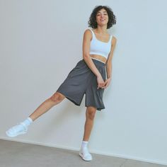 Here’s a short story: Our Organic Pima Wide Leg Pant, now in short form. With a super-flattering high rise fit, these knee-length shorts are ready for belly sleepers, side sleepers, and starfish sprawlers alike. A Short Story, Short Form, Knee Length Shorts, Sustainable Fashion Brands, Wide Leg Pant, Short Story, Body Size