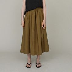 Olivia Mark - Satin Cotton Solid Color Midi Skirt with Buttoned Pockets and Elastic Waistband Olive Green Skirt, Umbrella Skirt, Umbrella Designs, Skirt For Women, Flowy Blouse, Olive Green Color, Crop Top Sweater, Summer Skirts, Casual Skirt