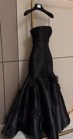 Elegant Black Spaghetti Straps Prom Dress Party Dress cg25049 – classygown Satin Sleeves, Flower Wallpapers, Spaghetti Strap Prom Dress, Black Spaghetti, Formal Evening Dress, Prom Dress Inspiration, Cute Prom Dresses, Pretty Prom Dresses, فستان سهرة